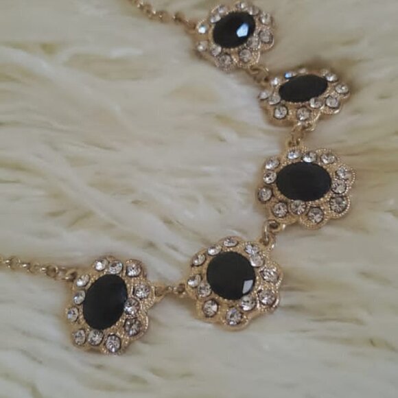 💃Designer Chain Necklace With Dazzling Crystal Stones🌴 - Picture 1 of 8